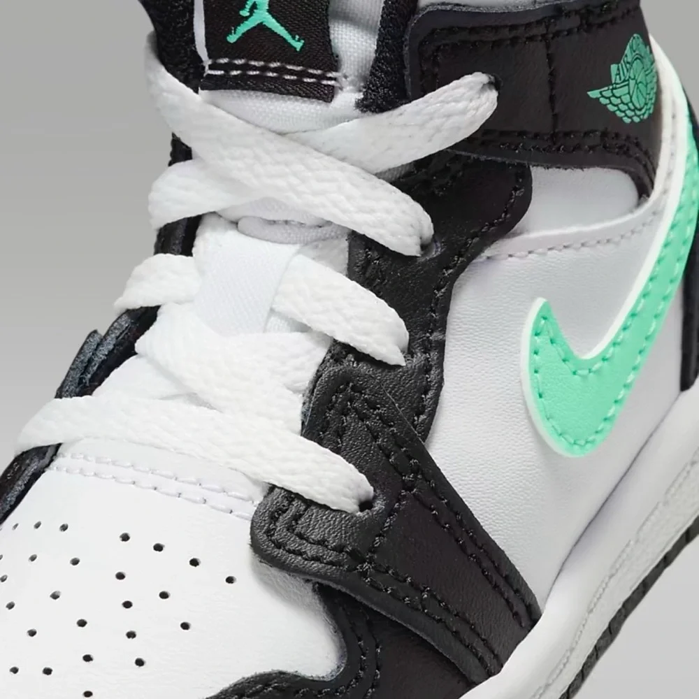 Nike baby Black and Mint Green Sneakers